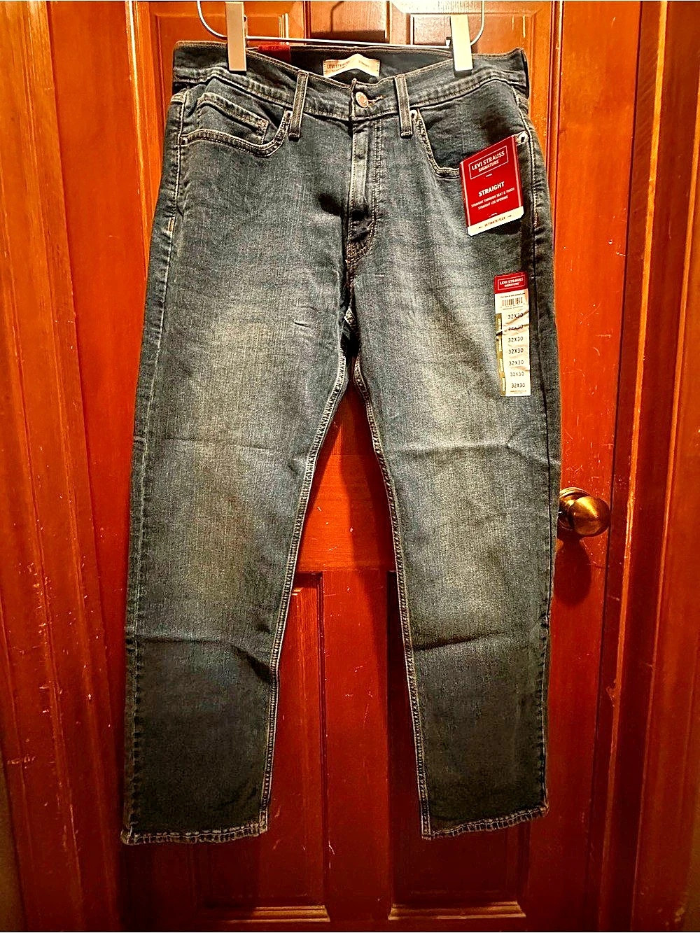 Levi Strauss Signature Straight Blue Jeans Waist 32 x 30 NWT